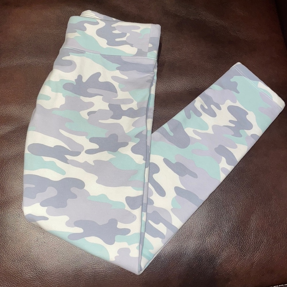 NWOT!! Girls Leggings
